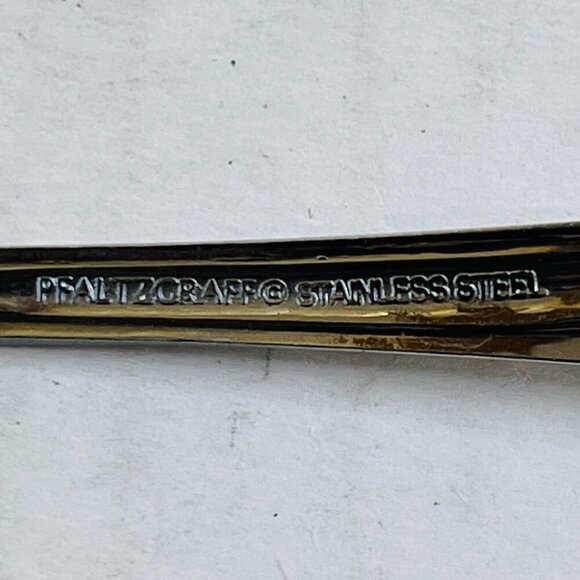 Pfaltzgraff Gleenbrook Stainless Flatware Sugar Spoon Scallop Stainless - Picture 5 of 6